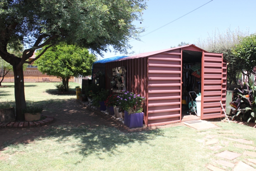 4 Bedroom Property for Sale in Deneysville Free State